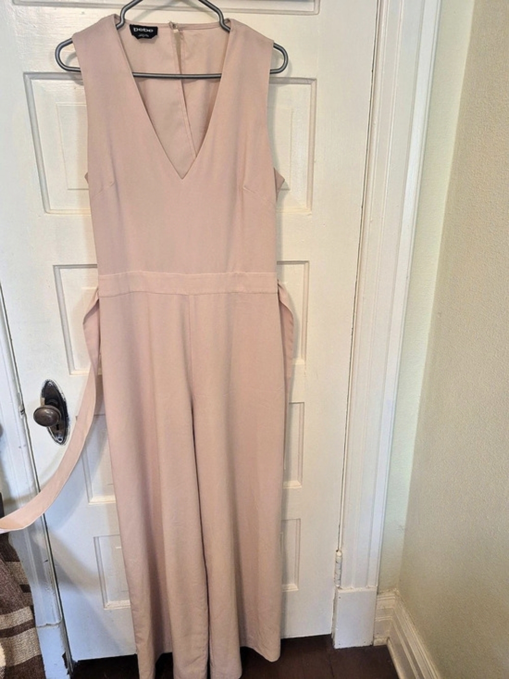 bebe Blush Pink Wide Leg Belted Jumpsuit Open Back Size 10 - Picture 2 of 13